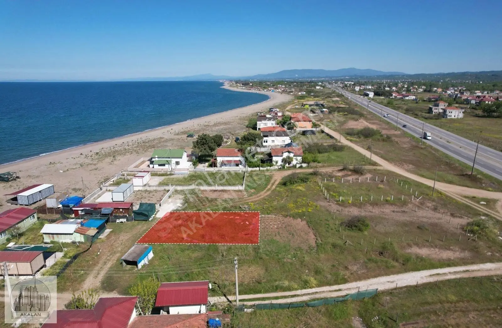 Karasu'da Denize Ve Sahil Yoluna Çok Yakın Mesafede 301 M2 Arsa - Görsel 2