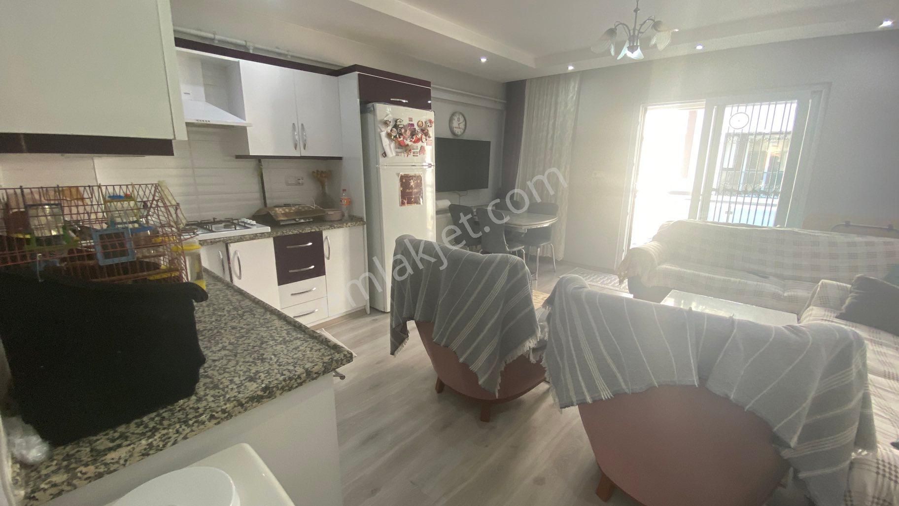 Yeni Mahallede 2+1