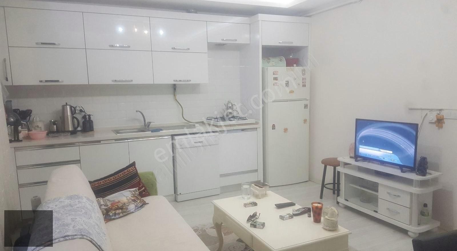 Buca Üçkuyular Meydana 2 Dk Mesaf. 2+1 80m2 Asansörlü Doğalgazl