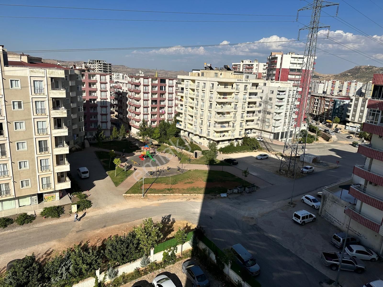 Dinç Emlaktan Kiralık 3+1 Ön Cephe