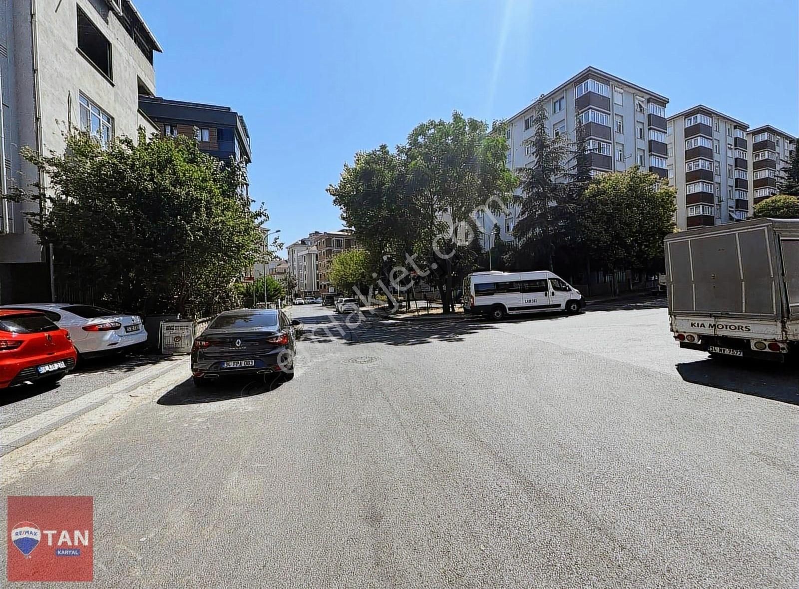 Kartal Karlıktepe De Eşyalı Kiralık 1+1 Daire