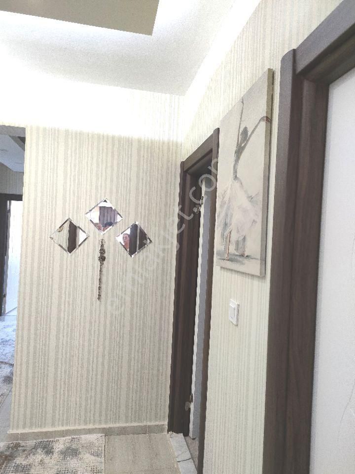 Bursa Kestel Vani Mehmet Mah'de Çamlıkta Site İçerisinde Satılık 6 Yıllık Tadilatlı 3+1 Daire - Görsel 25