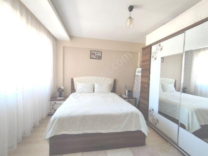 Bursa Kestel Vani Mehmet Mah'de Çamlıkta Site İçerisinde Satılık 6 Yıllık Tadilatlı 3+1 Daire - Görsel 19