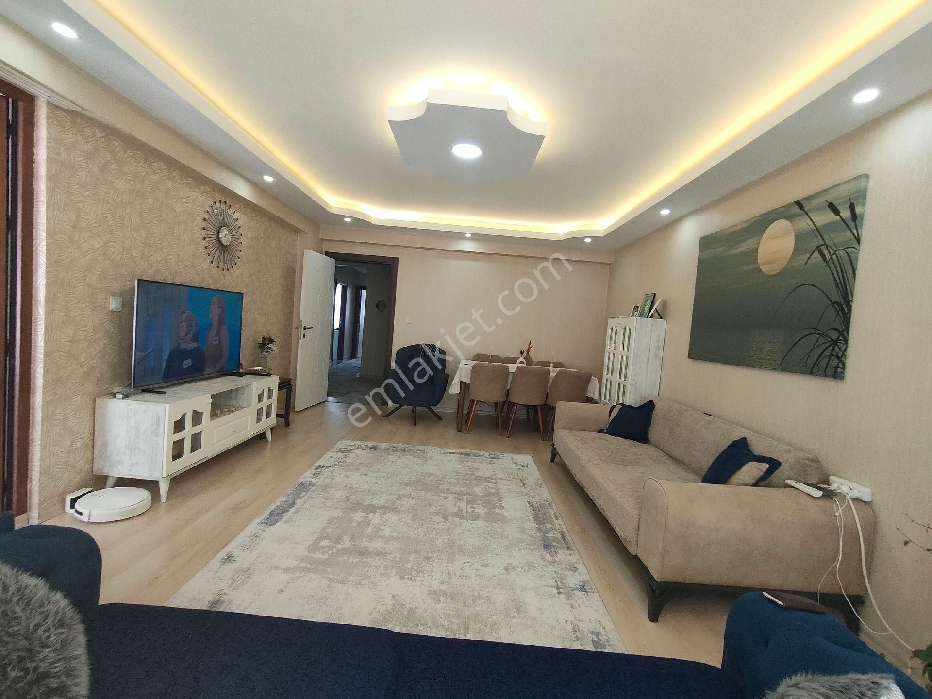 Bursa Kestel Vani Mehmet Mah'de Çamlıkta Site İçerisinde Satılık 6 Yıllık Tadilatlı 3+1 Daire - Görsel 13