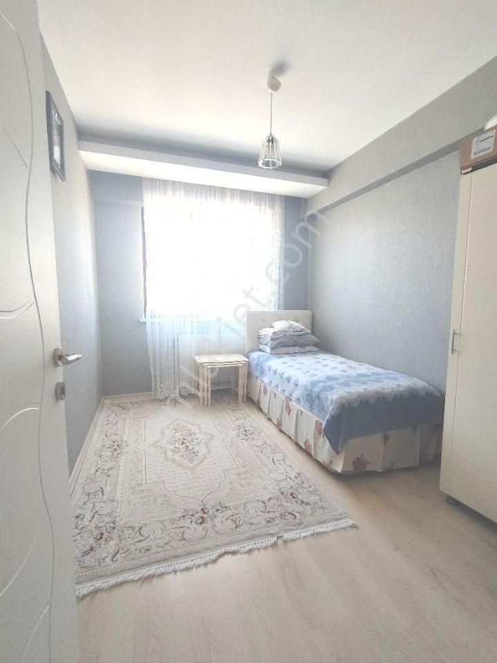 Bursa Kestel Vani Mehmet Mah'de Çamlıkta Site İçerisinde Satılık 6 Yıllık Tadilatlı 3+1 Daire - Görsel 23