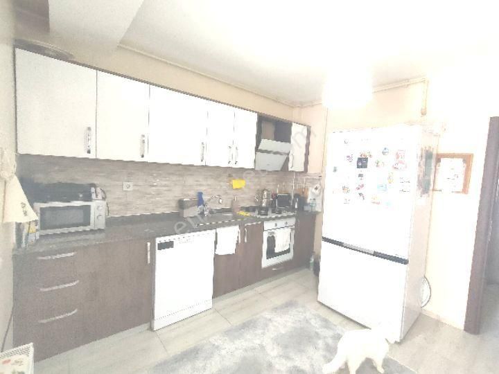 Bursa Kestel Vani Mehmet Mah'de Çamlıkta Site İçerisinde Satılık 6 Yıllık Tadilatlı 3+1 Daire - Görsel 2