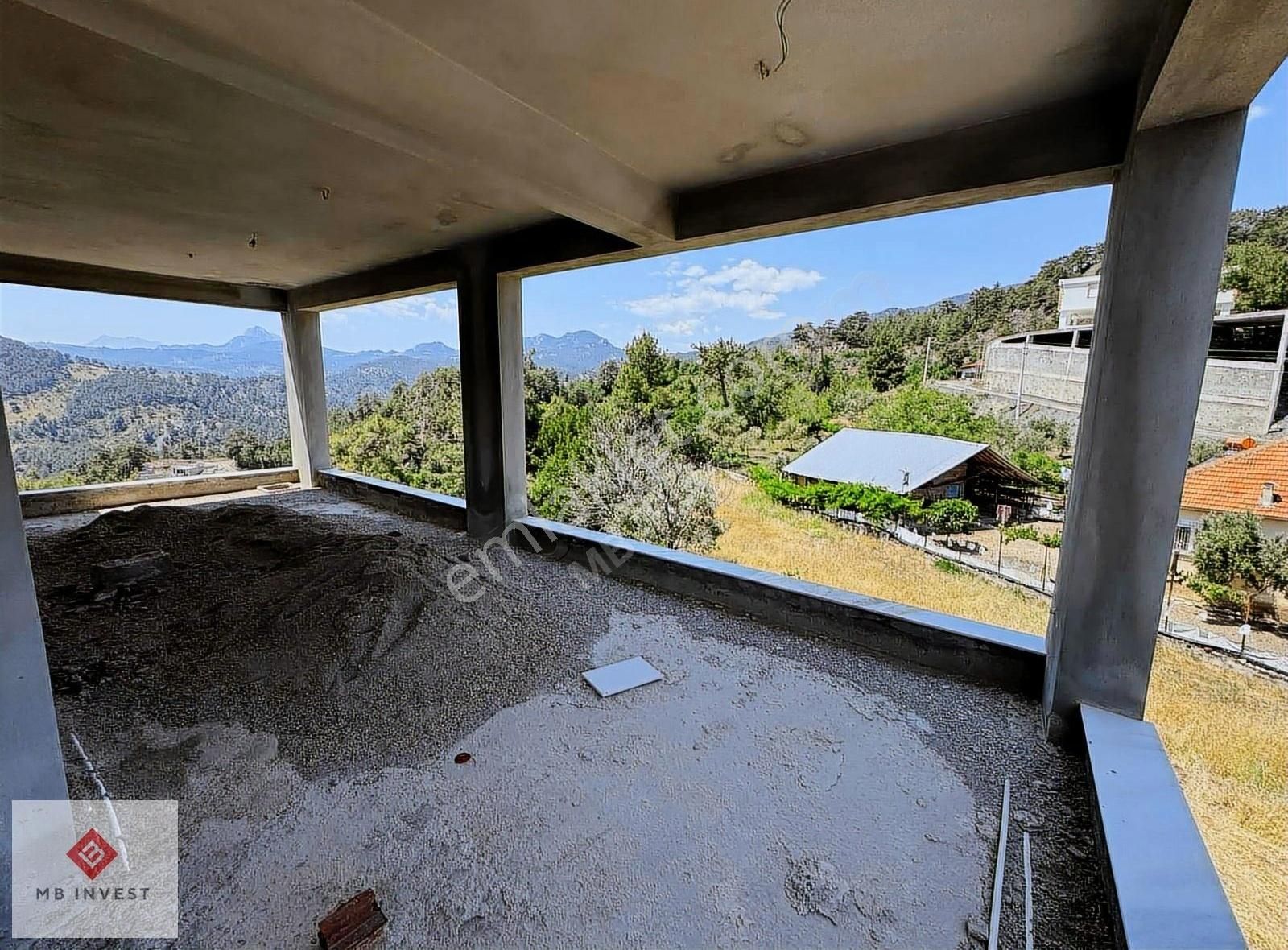 Yarbaşçandır'da Doğanın İçinde Zemin + 2 Kat Satılık Komple Bina - Görsel 14