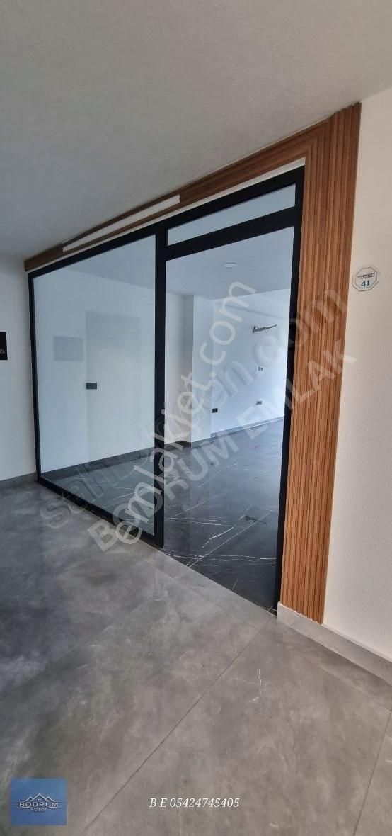 Mumcular Merkez Cadde Üstü - Görsel 14