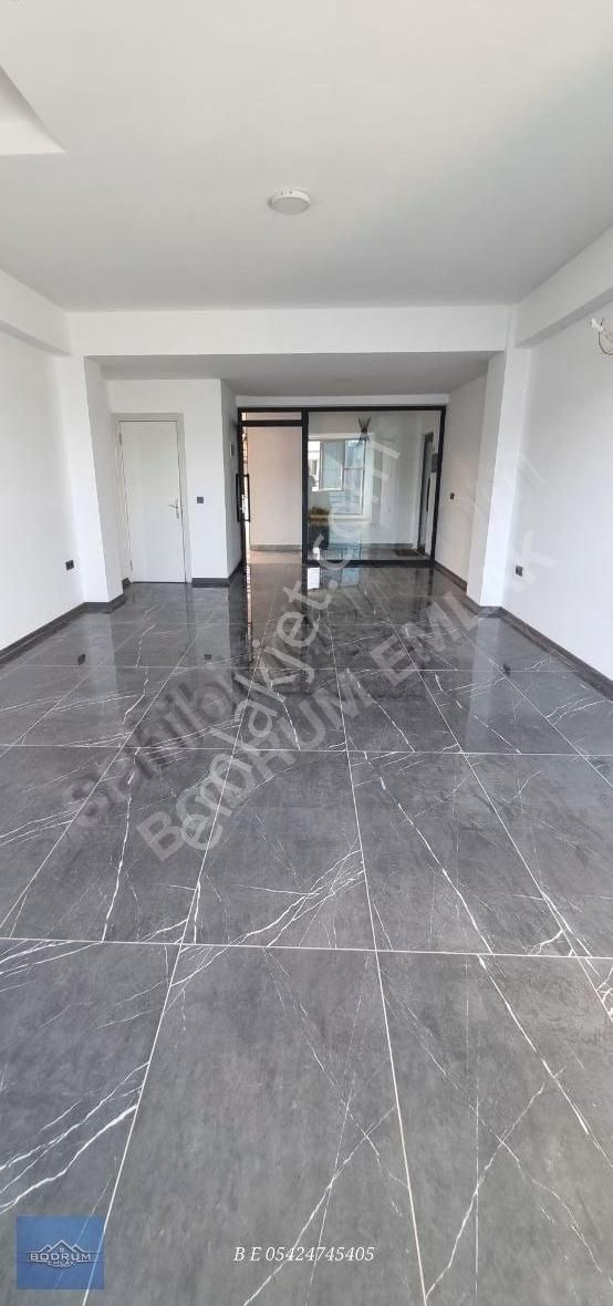 Mumcular Merkez Cadde Üstü - Görsel 10