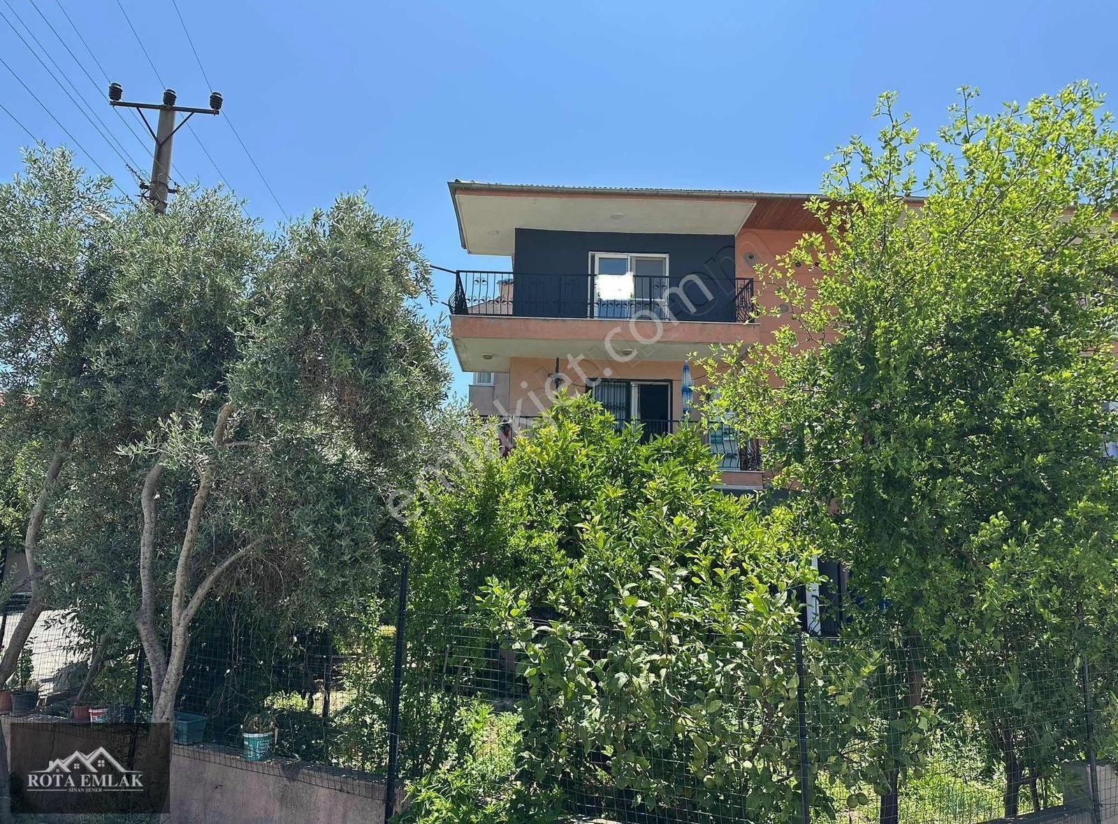 Ürkmez Merkezde Denize Yakın 2+1 Bakımlı Daire - Görsel 9