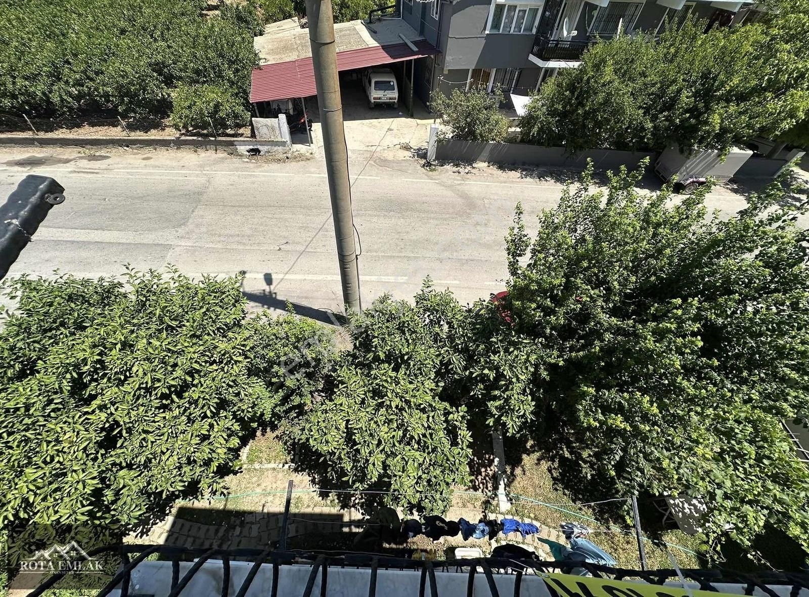 Ürkmez Merkezde Denize Yakın 2+1 Bakımlı Daire - Görsel 7