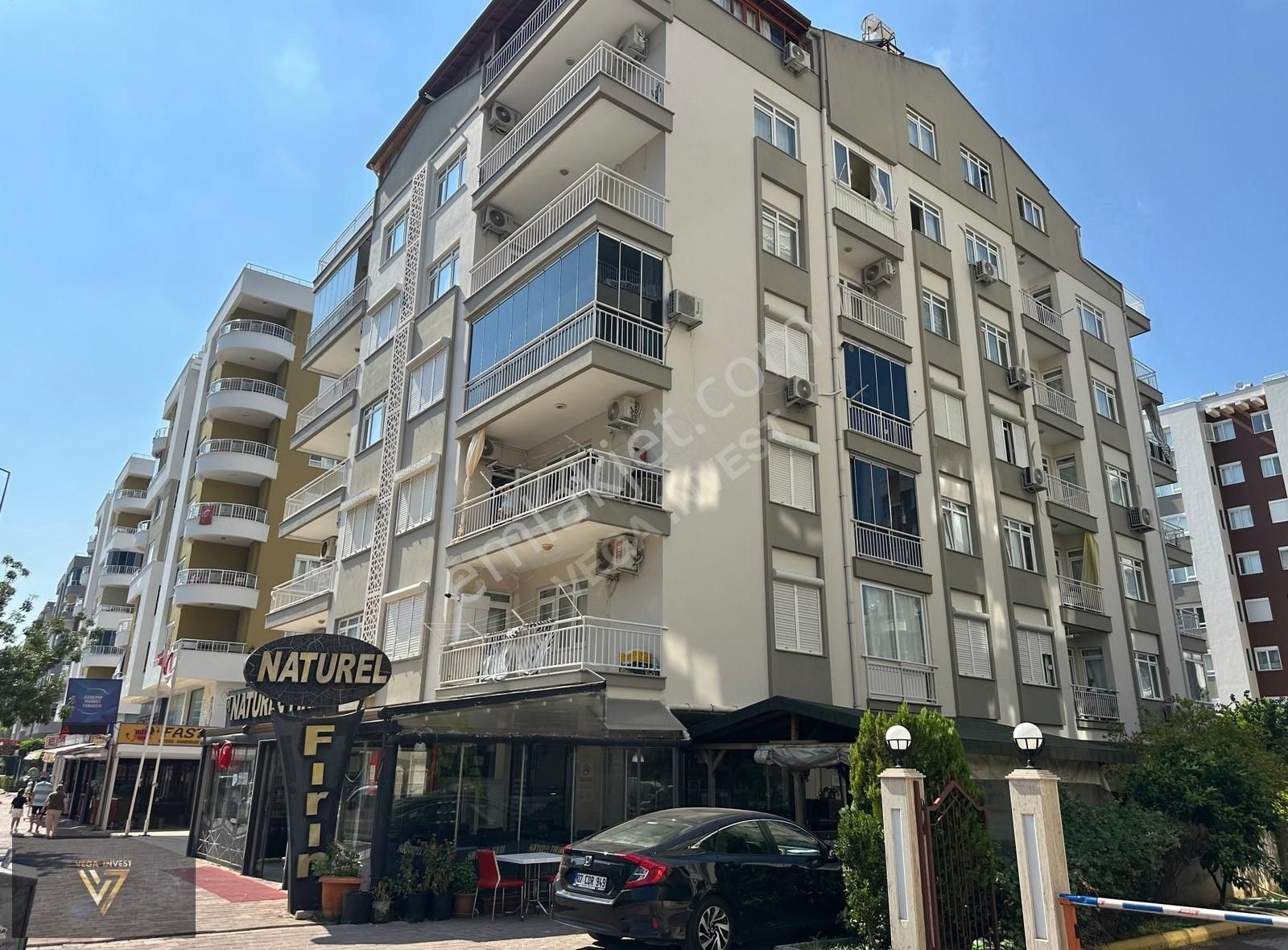 Uncalı'nın En Güzel Lokasyonunda Yeni Eşyalı Daire |vega Invest|