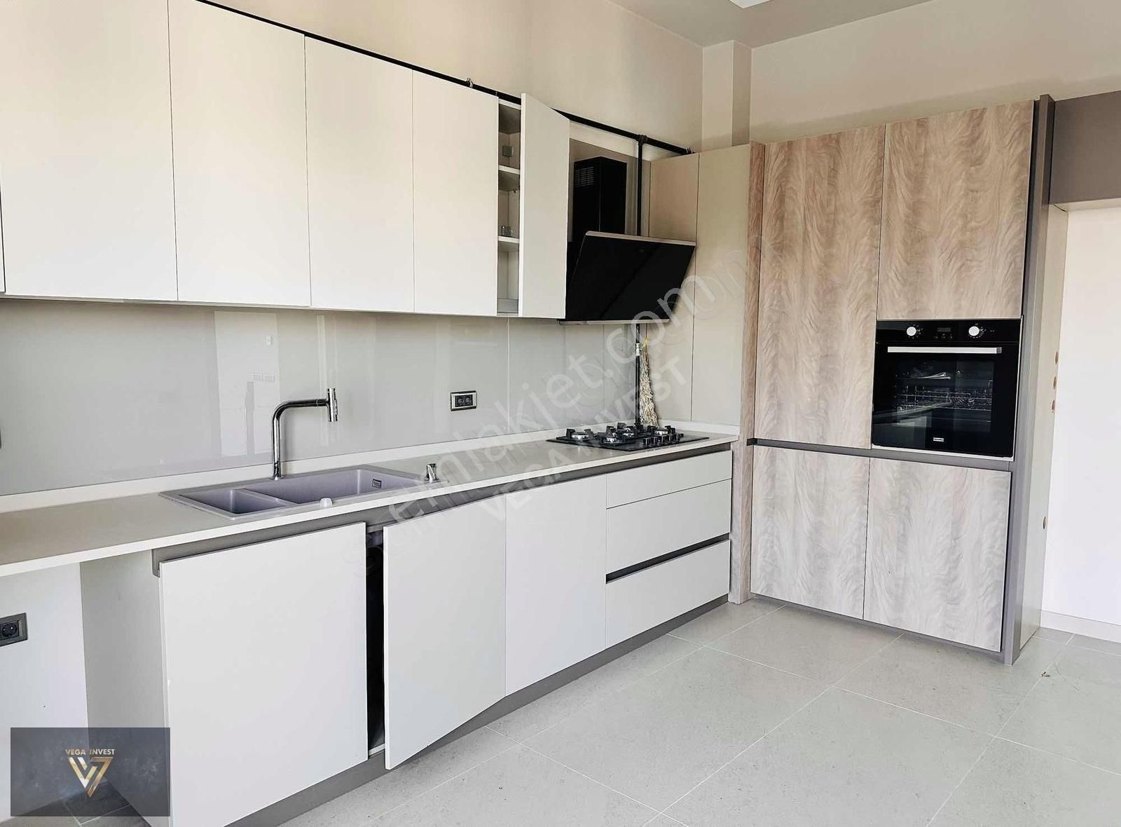 Konyaaltı Lüks Sitede Havuz Manzaralı 3+1 Satılık Daire - Görsel 12