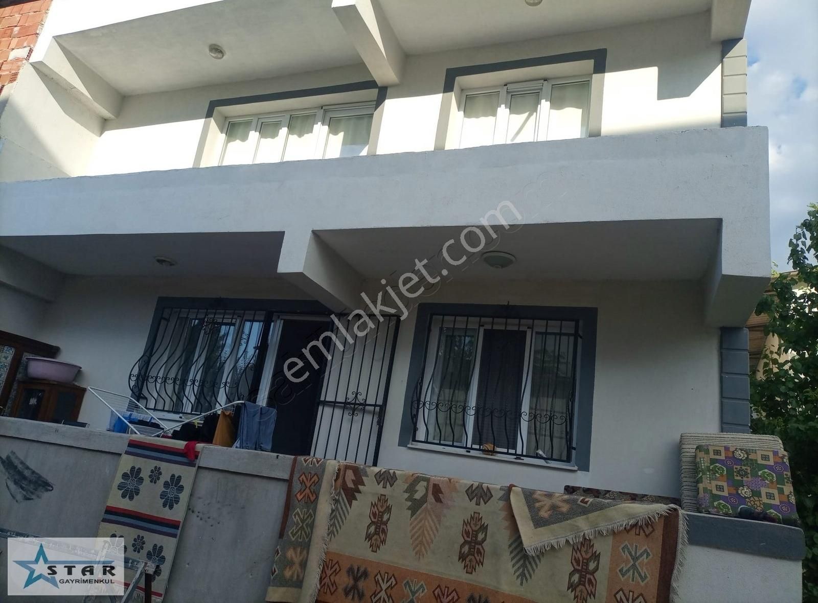Manisa Fevzi Çakmak Mah.satılık 2 Katlı Müstakil Ev