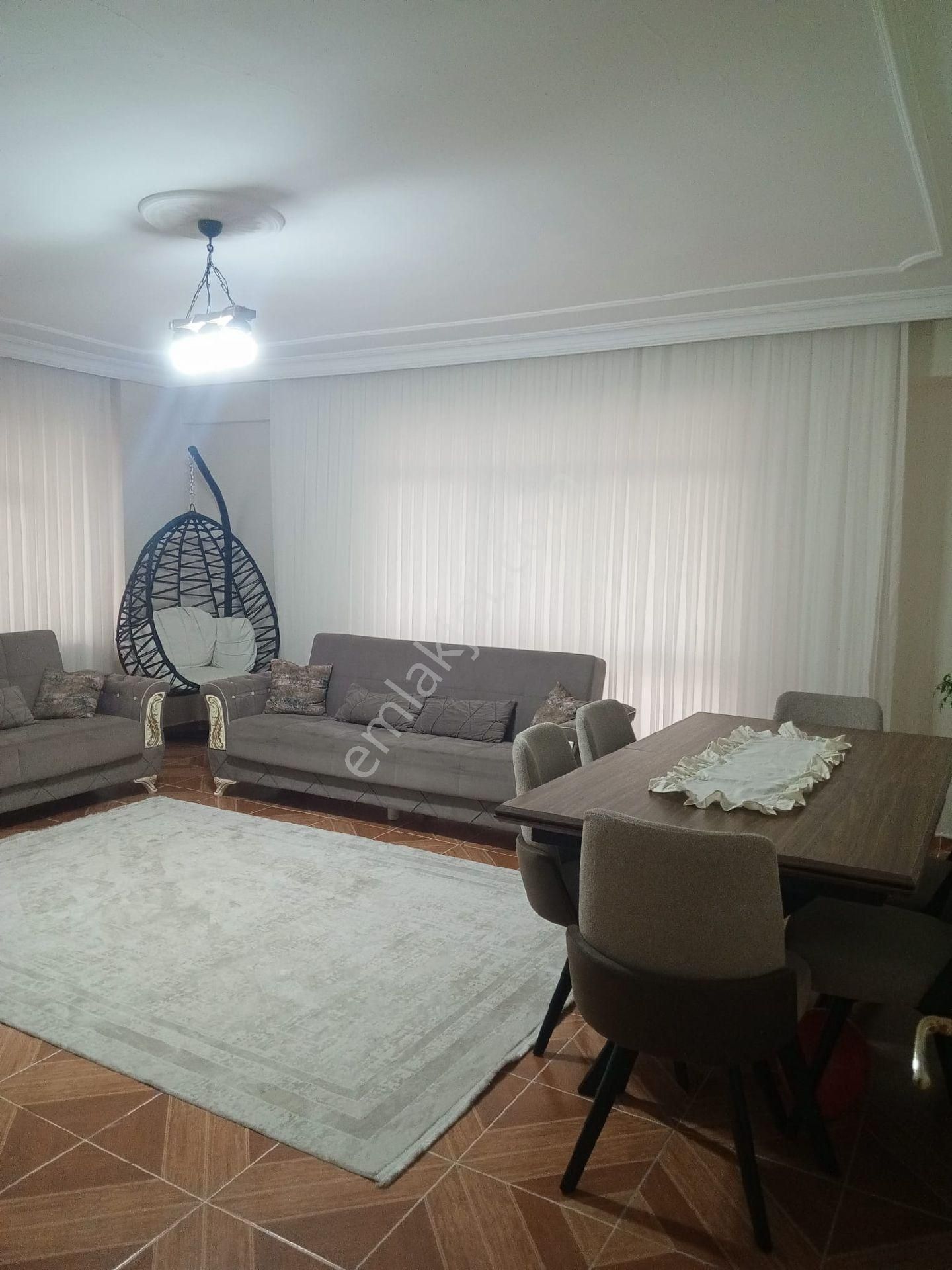 Zara Gayrimenkul'den Şatopark Düğün Salonu Civarı 3+1 Lüks Daire