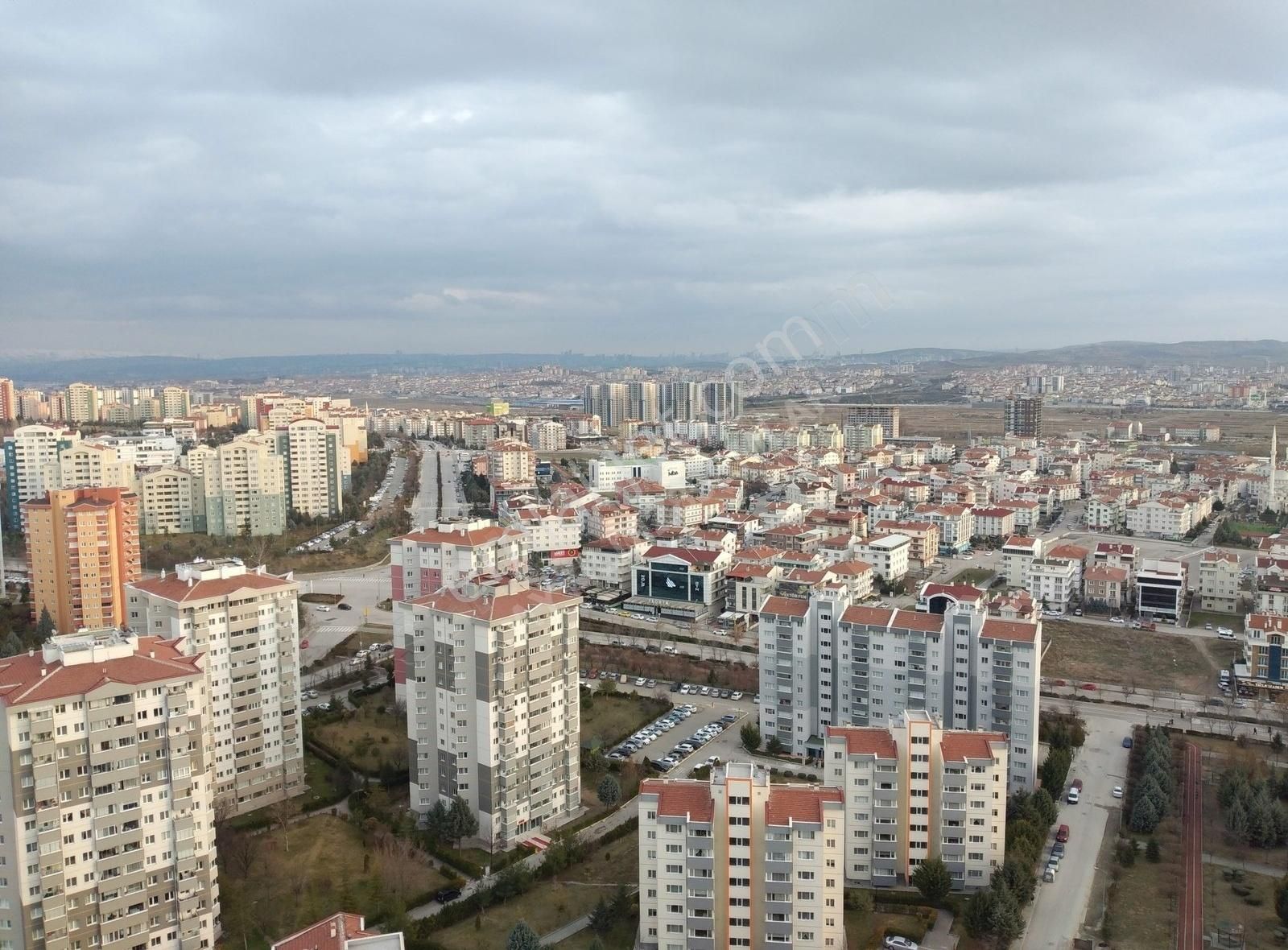 Referans Ankara Sitesinde Kiralık 1+1 Daire