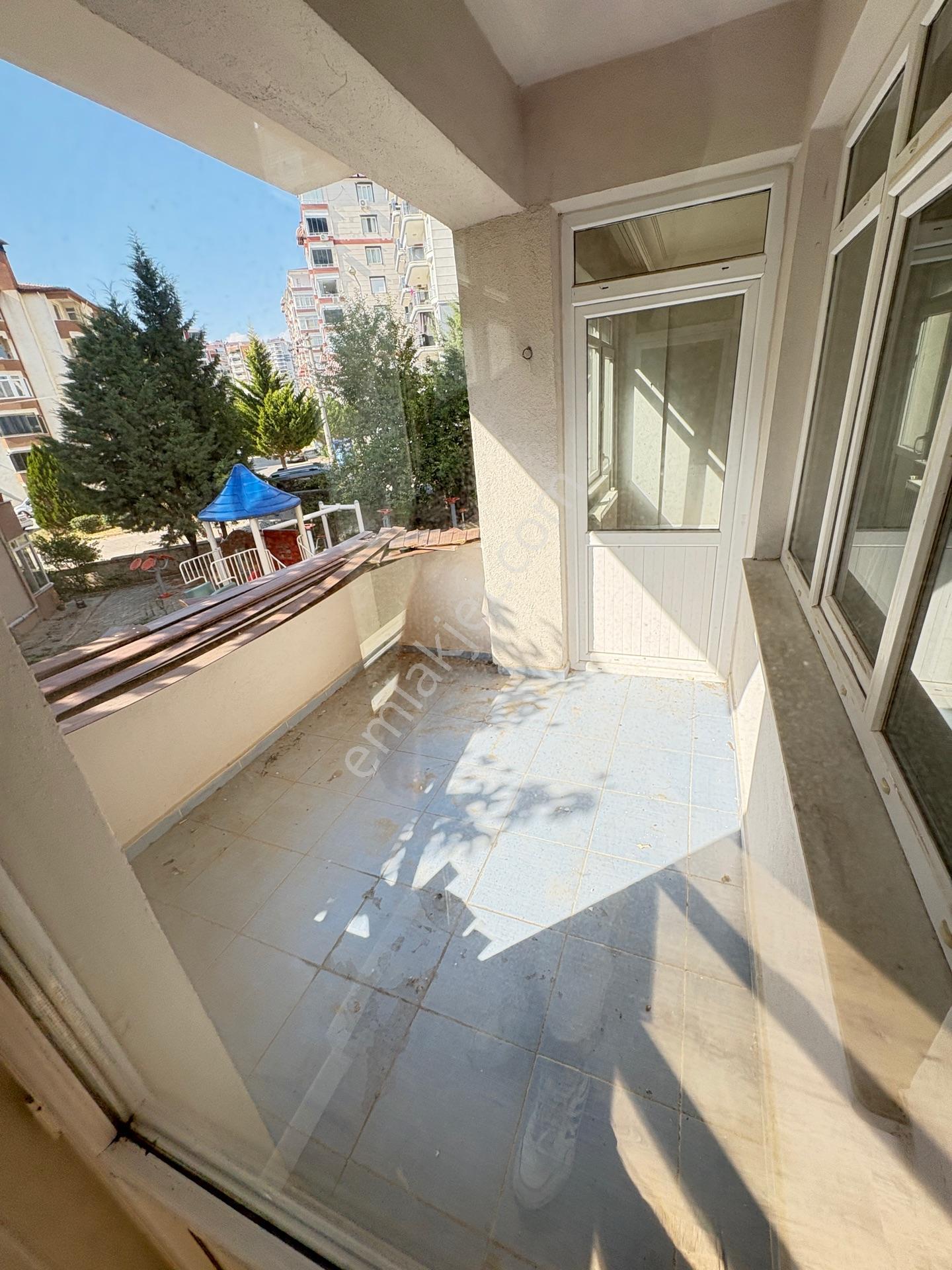 Marmara'dan Atatürk Mahallesinde 3+1 Kiralık Daire - Görsel 22