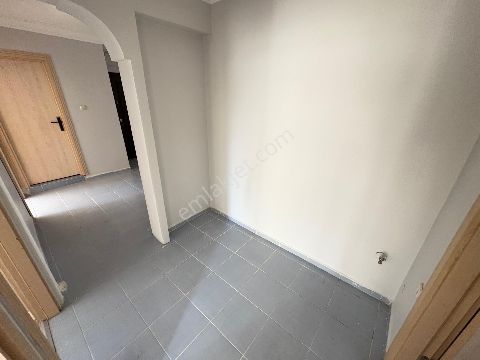 Marmara'dan Atatürk Mahallesinde 3+1 Kiralık Daire - Görsel 28