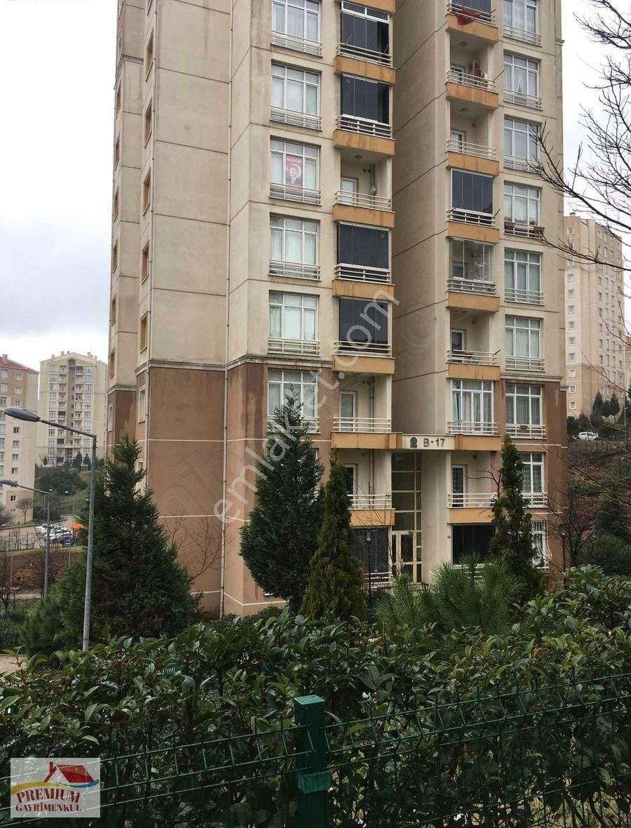 Kayaşehir Toki 3. Bölge'de Satılık 2+1 Daire 75 M2