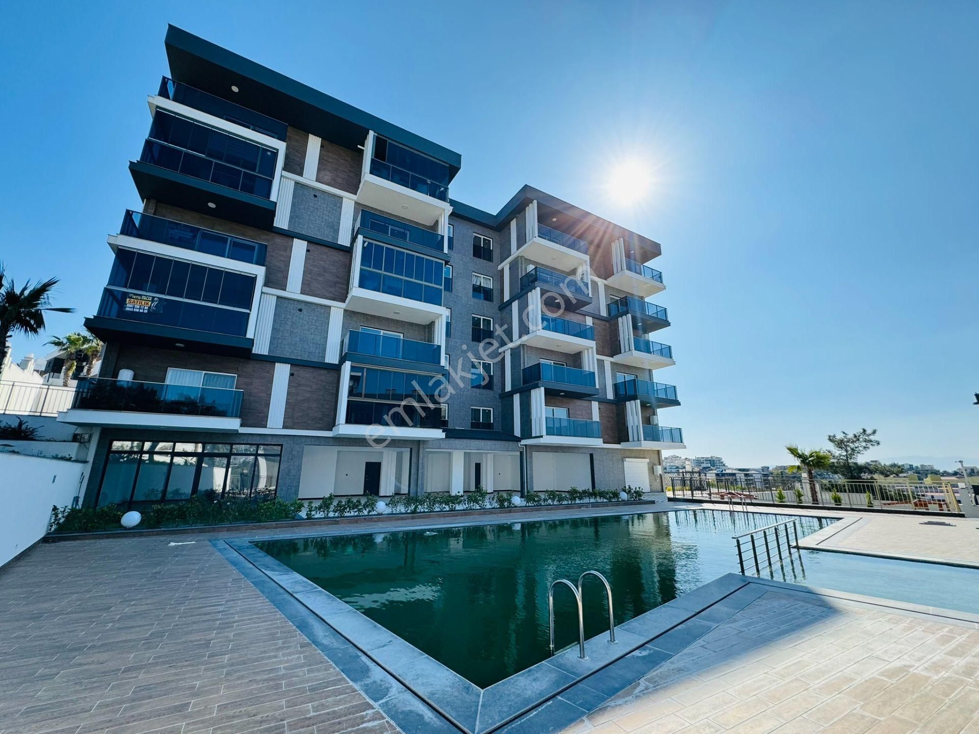 Değirmendere Mevkiinde Satılık Yeni 3+1 Lüx Daire - Görsel 2