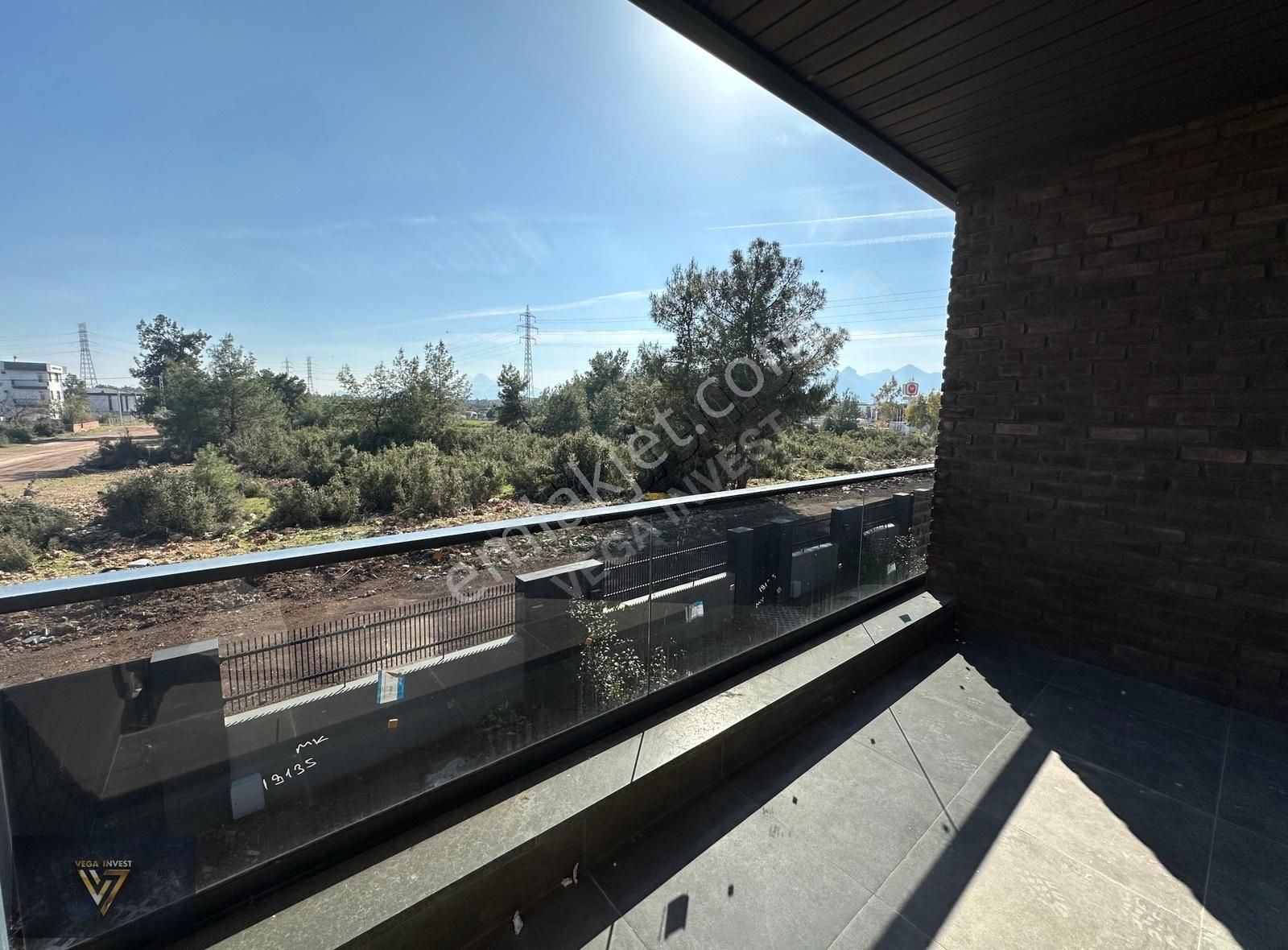 Döşemealtın'da Müstakil Havuzlu Köşe Villa | Vega Invest | - Görsel 20