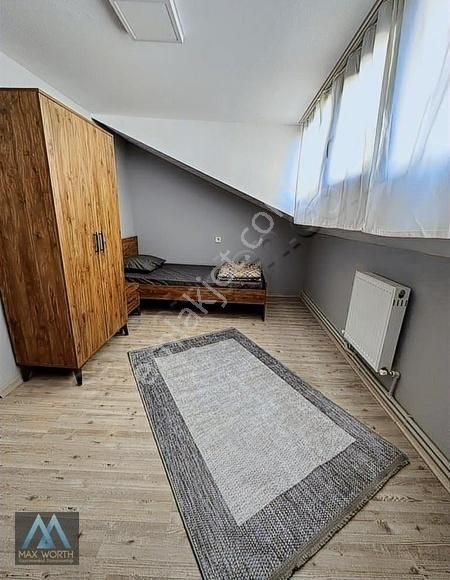 Kiralık Eşyalı Erkek Apart
