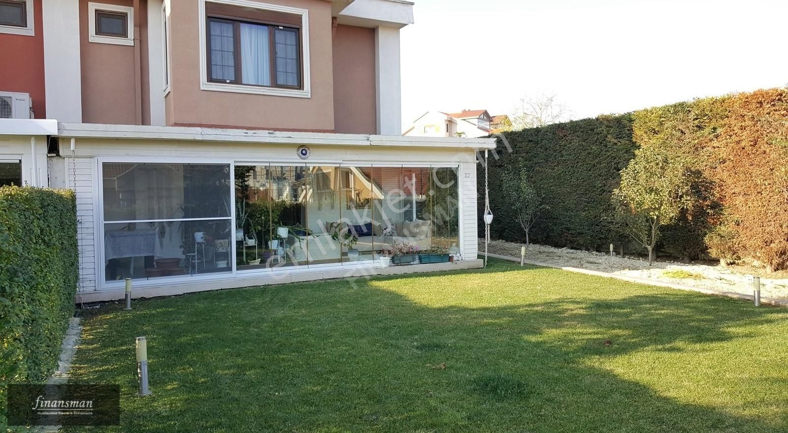 Finansman'dan..garaj..havuz..güvenlik..şömine..müstakil Bahçe