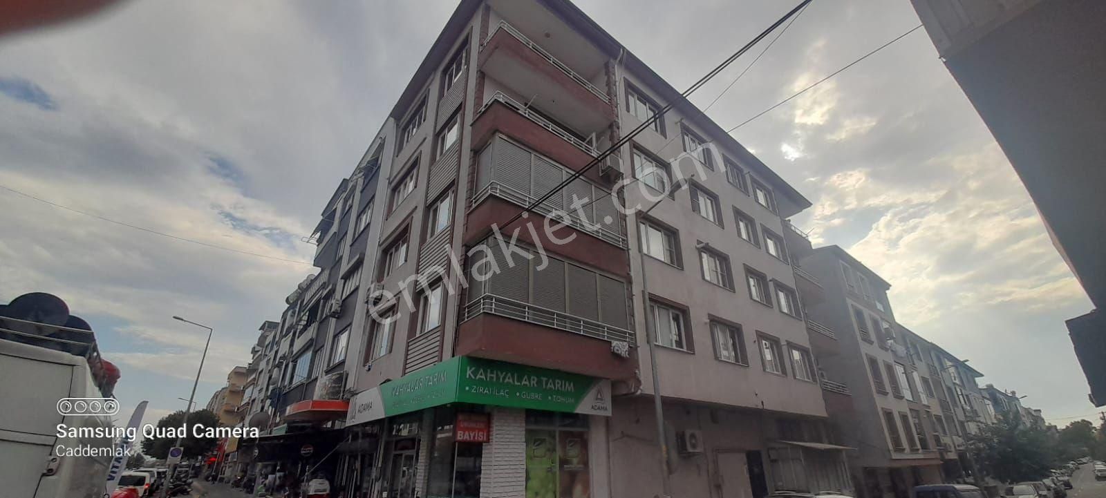 Sahibinden Hürriyet Mahallesinde