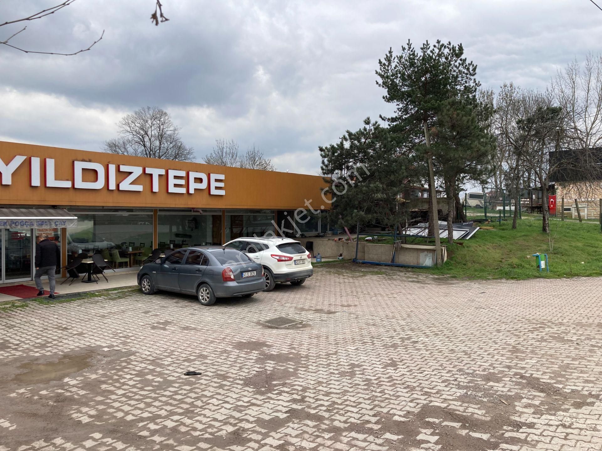 Kartepe Emekevler Sapanca Yolunda 880 M2 Arsa - Görsel 5