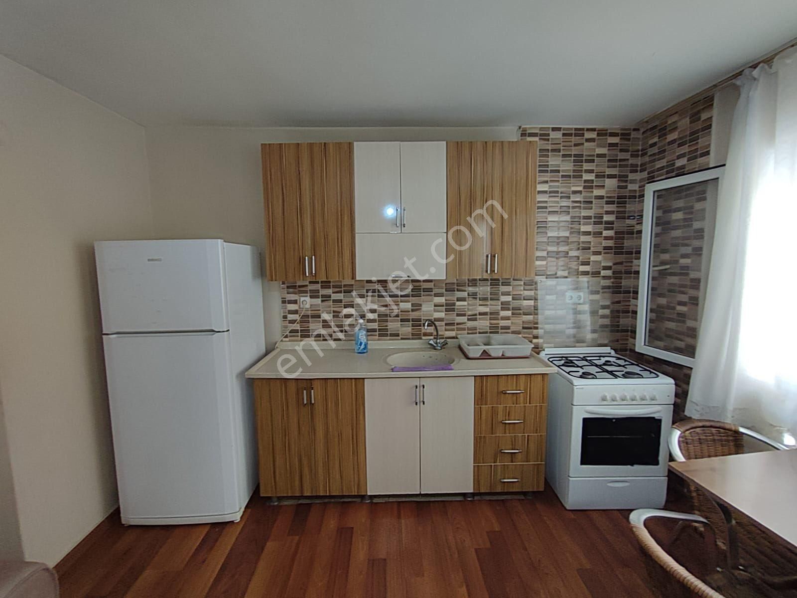 Baraj Yolu Duygu Cafe Arkasında Eşyalı Kiralık 1+1