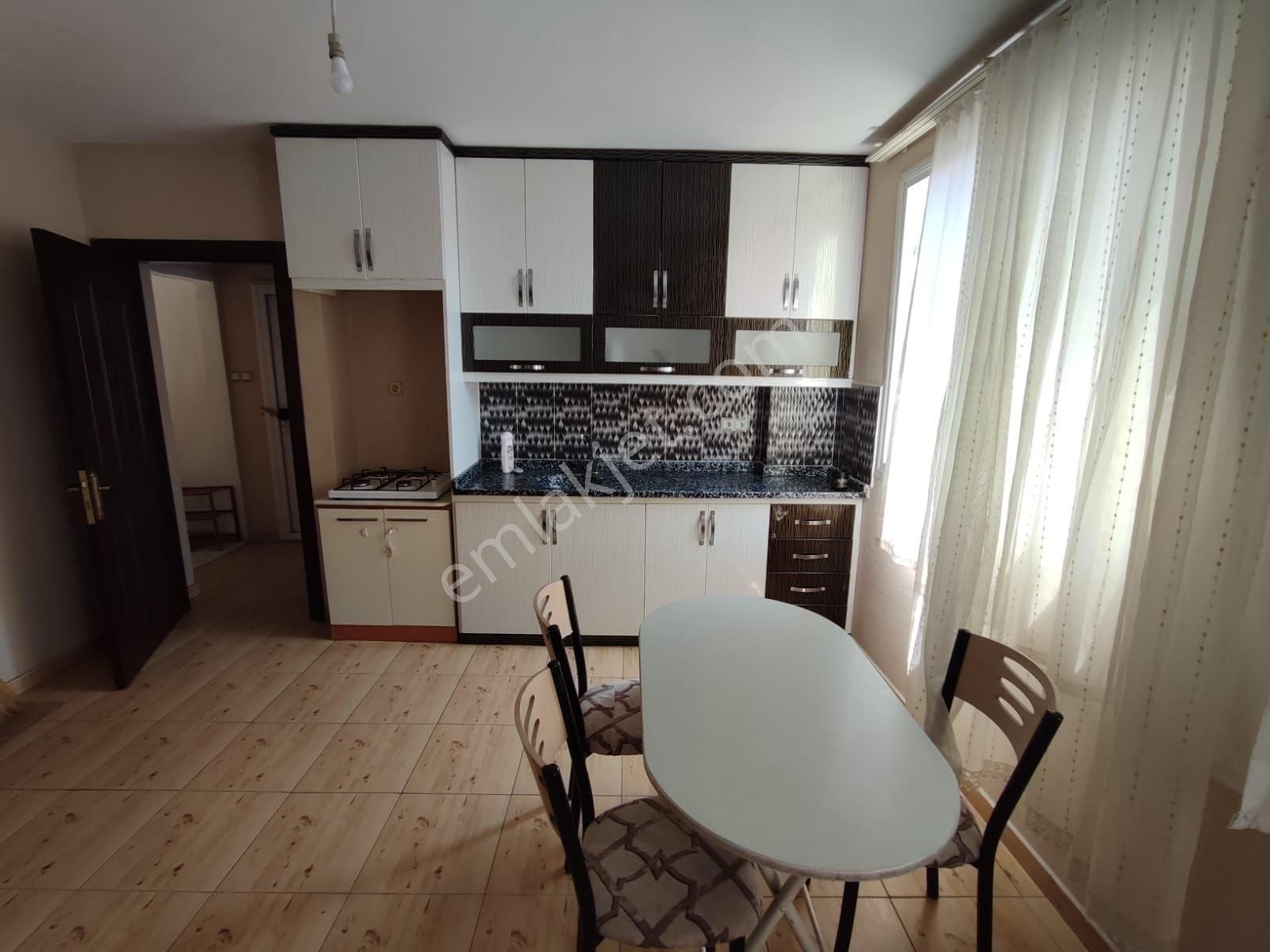 Baraj Yolu Duygu Cafe Arkasında Eşyalı Kiralık 1+1 Daire