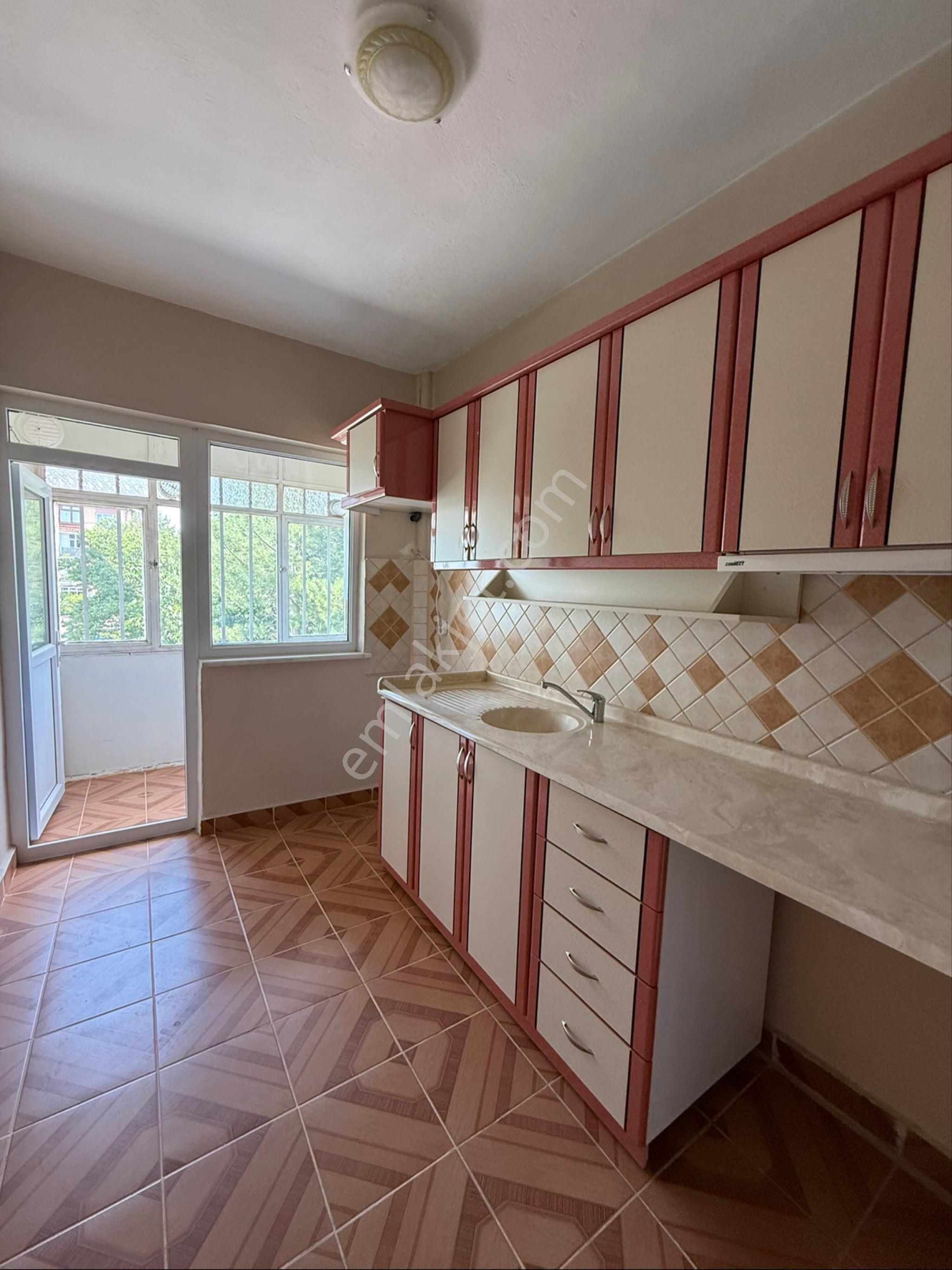 Yenişehir Mahallesinde Güney Cepheli 2+1 Daire