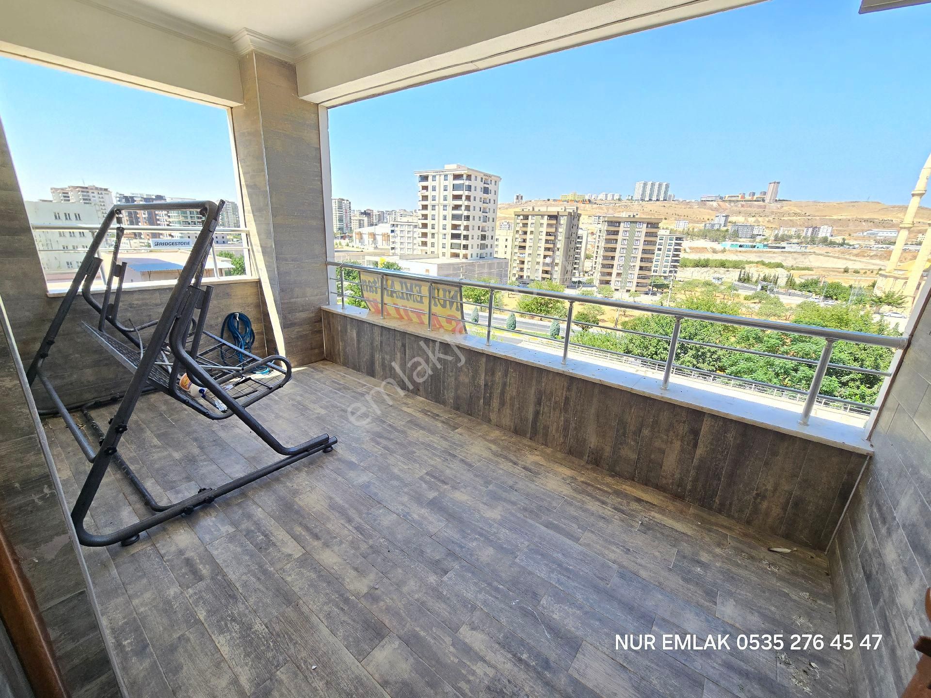 Atakentte Kapalı Otoparklı 4+1 Full Yapılı 230 M² Lüx Daire **nur Emlak ** - Görsel 11
