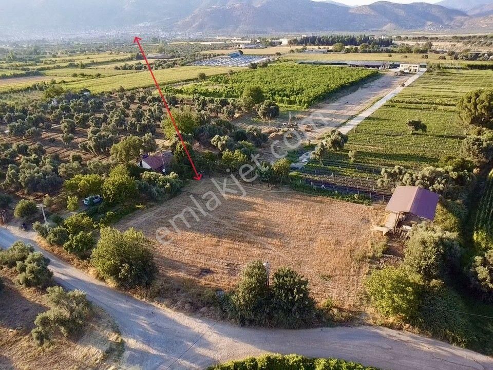 İzmir Bayındır A 3 Km Mesafede Satılık Süper Bir Yer - Görsel 10
