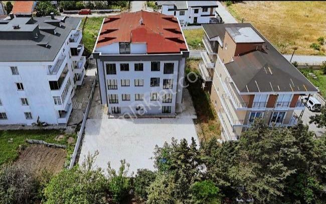Silivri Selimpaşa `da Denize Yakın Mesafe Sıfır 3+1 Satılık