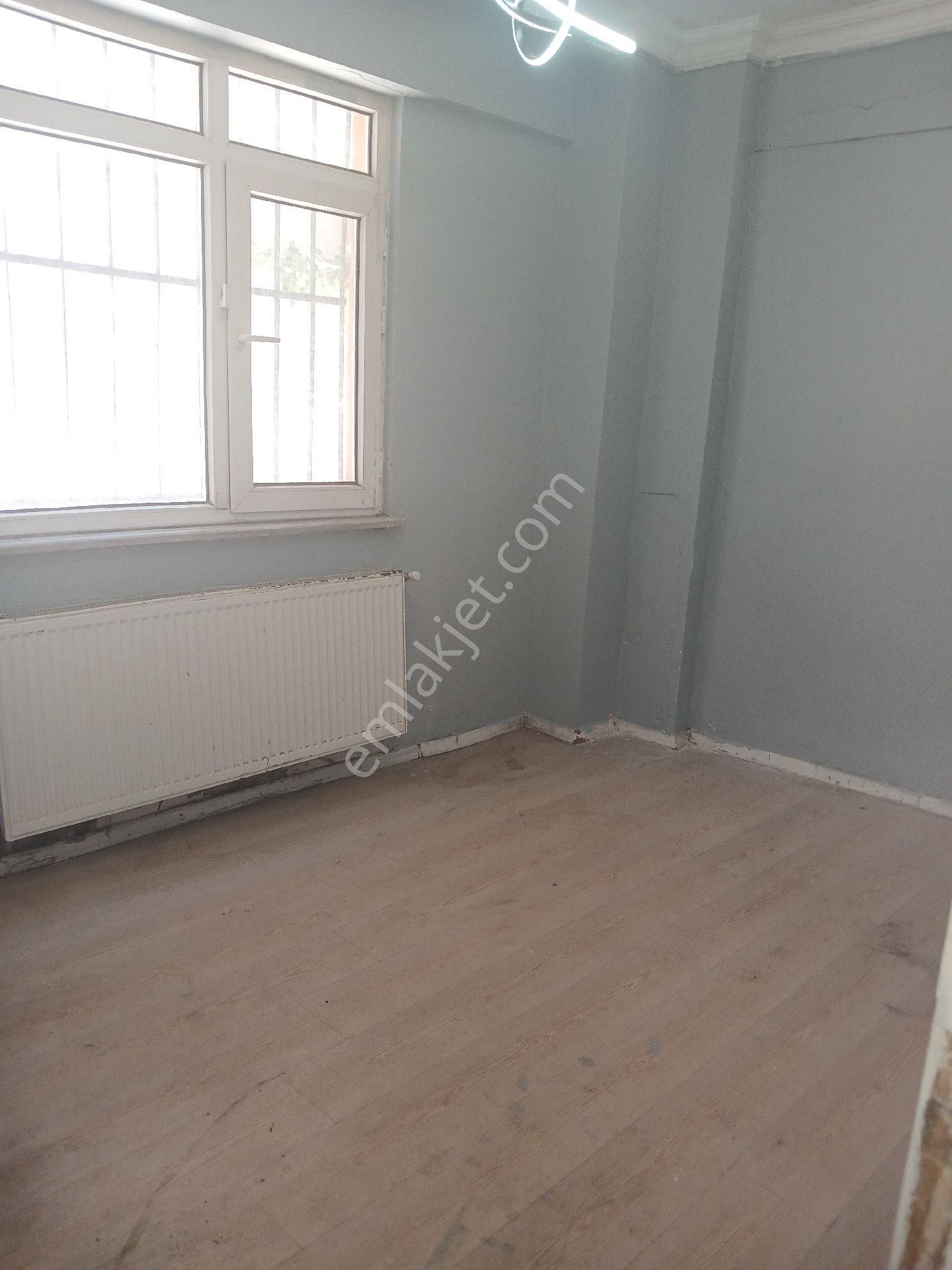 Tarabya Üstü Mahallesinde 2+1 Kiralık Daire.