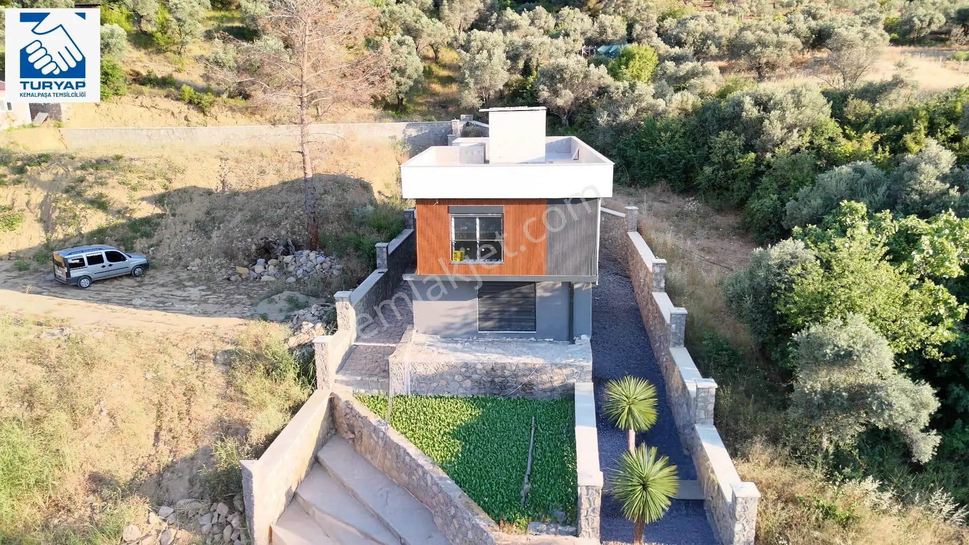 Kemalpaşa Yukarı Kızılca Satılık 199m2 Dubleks Villa - Görsel 2