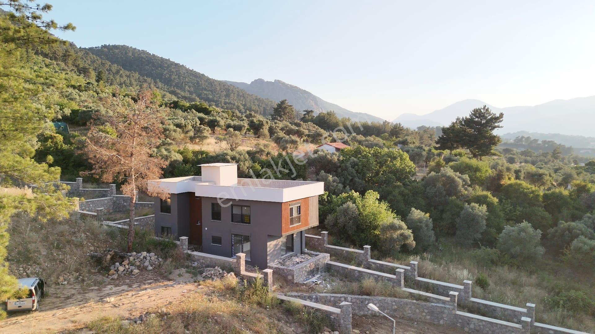 Kemalpaşa Yukarı Kızılca Satılık 199m2 Dubleks Villa - Görsel 15