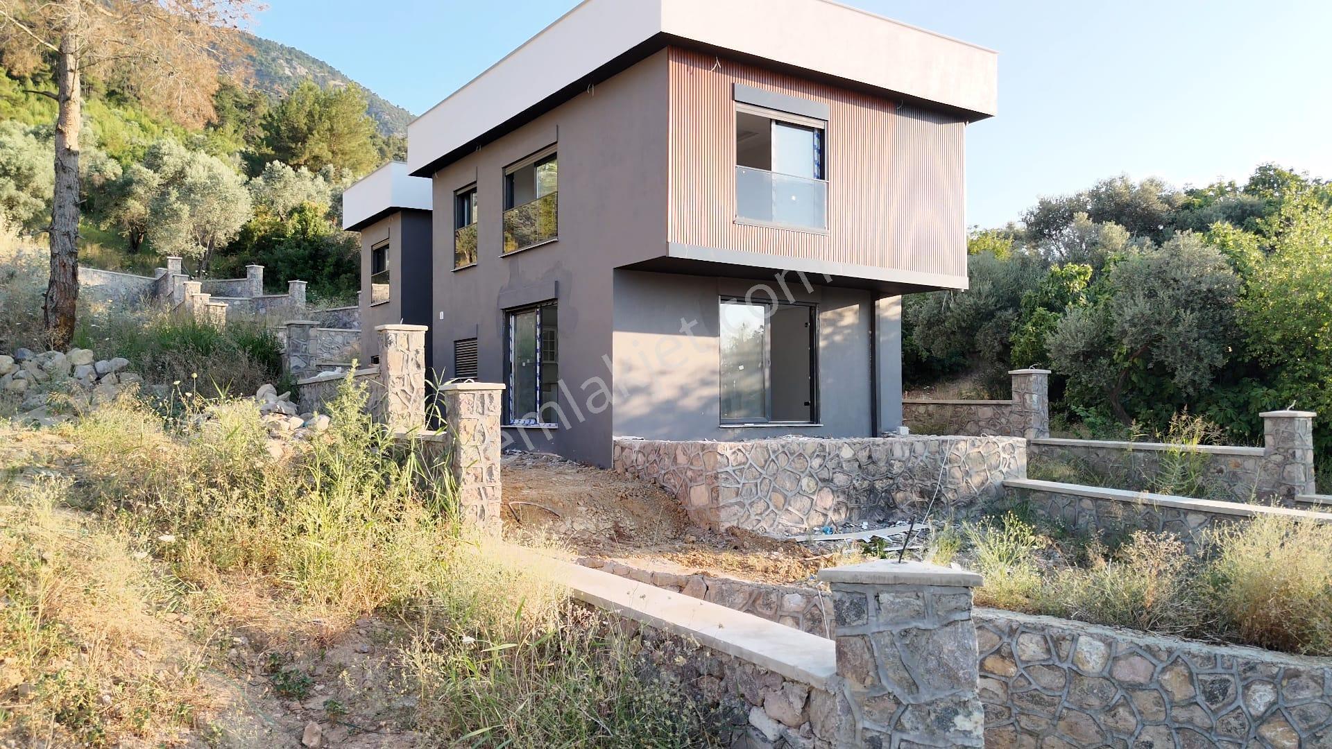 Kemalpaşa Yukarı Kızılca Satılık 199m2 Dubleks Villa - Görsel 10