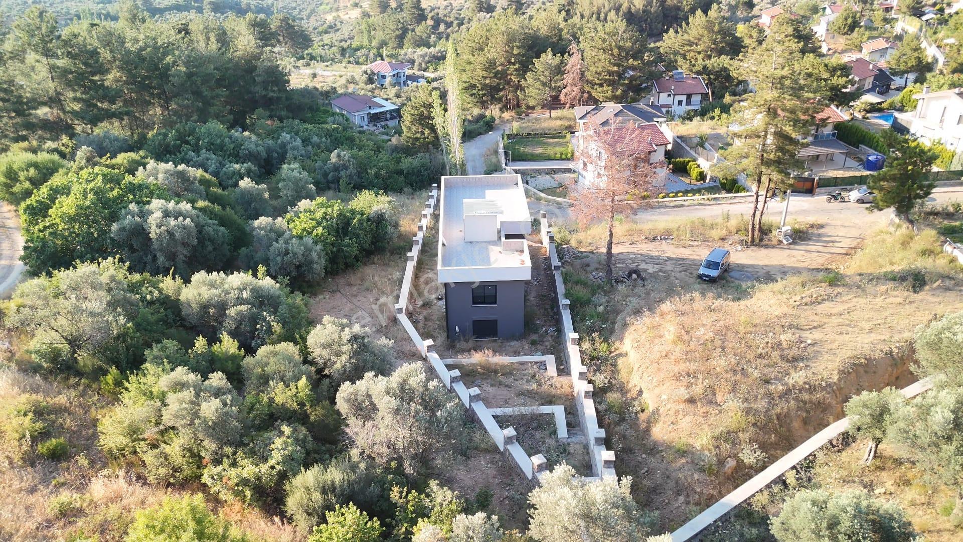 Kemalpaşa Yukarı Kızılca Satılık 199m2 Dubleks Villa - Görsel 11