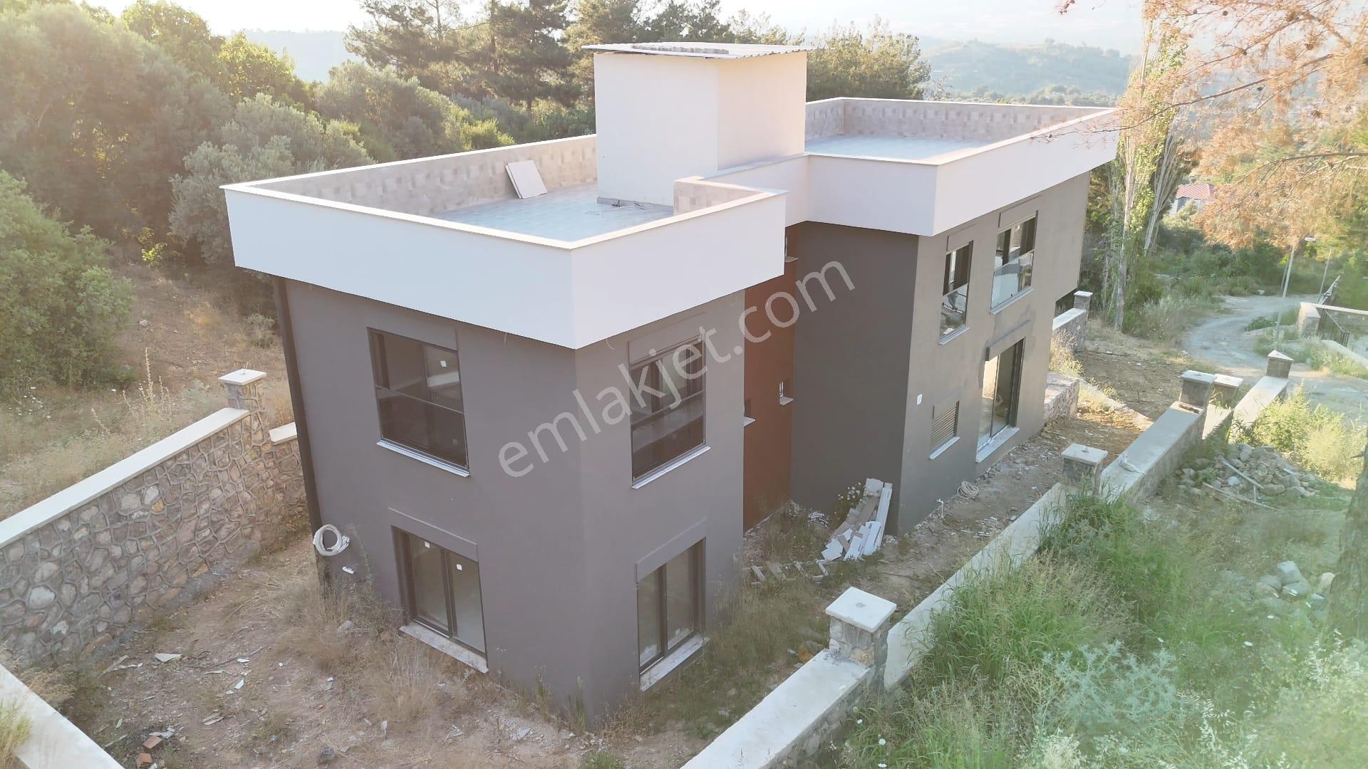 Kemalpaşa Yukarı Kızılca Satılık 199m2 Dubleks Villa - Görsel 16