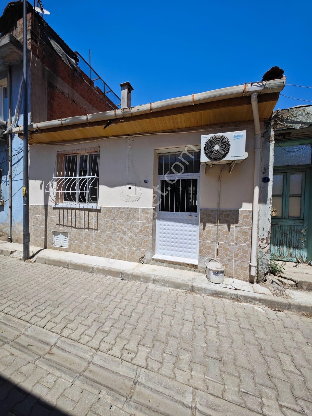 Antika'dan Şehir Merkezinde Tadilatlı Satılık Müstakil Ev - Görsel 21