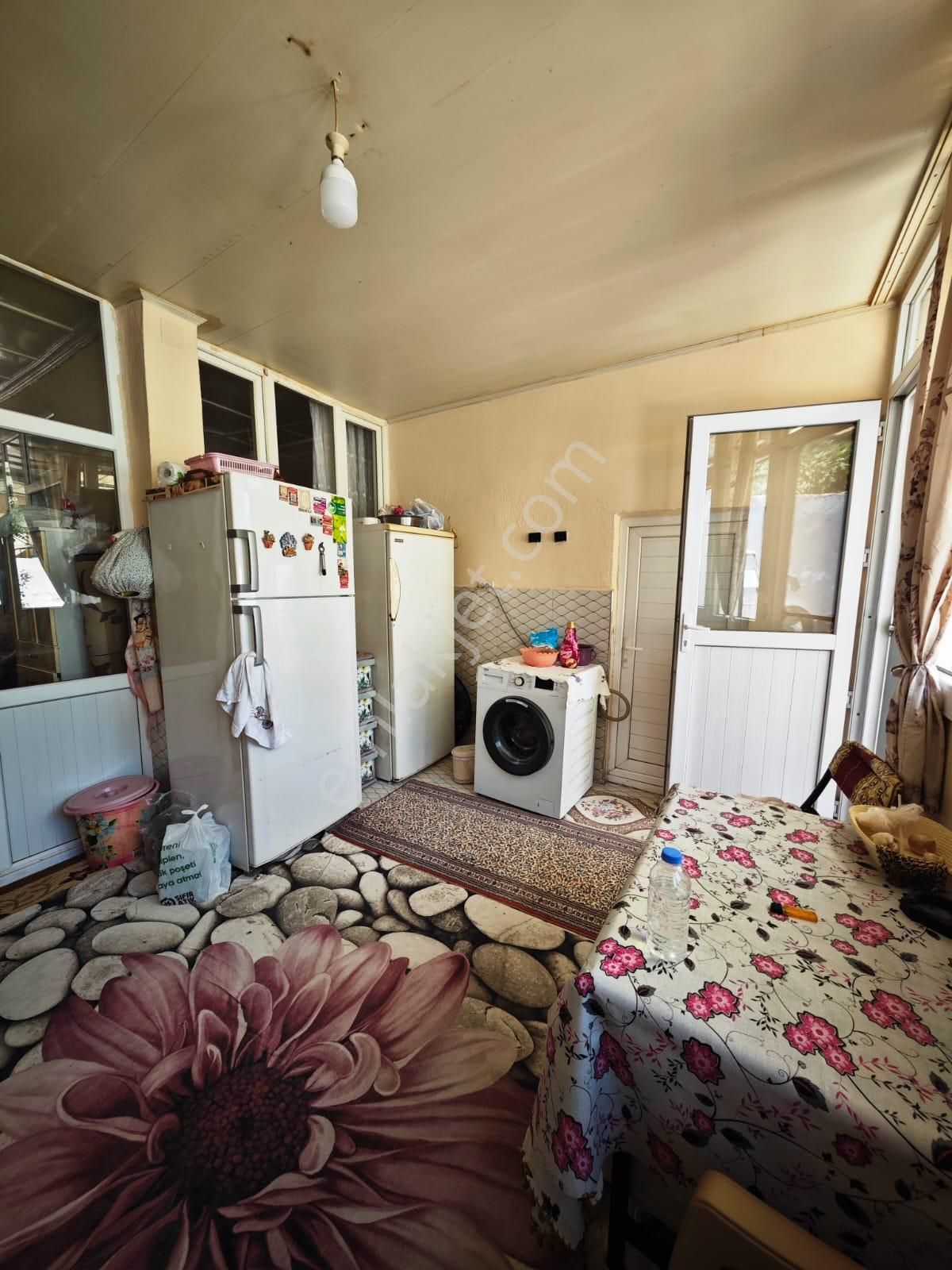 Antika'dan Şehir Merkezinde Tadilatlı Satılık Müstakil Ev - Görsel 3