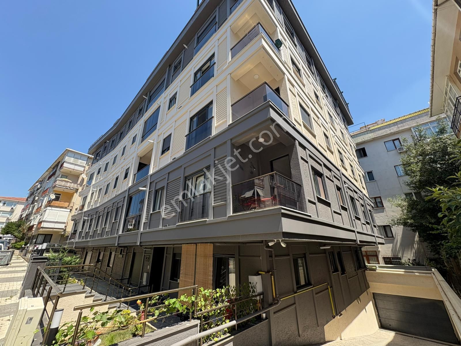 ▃artemin▃ Altıntepe Şekerbank'ta 2.kat 75m² 2+1 !