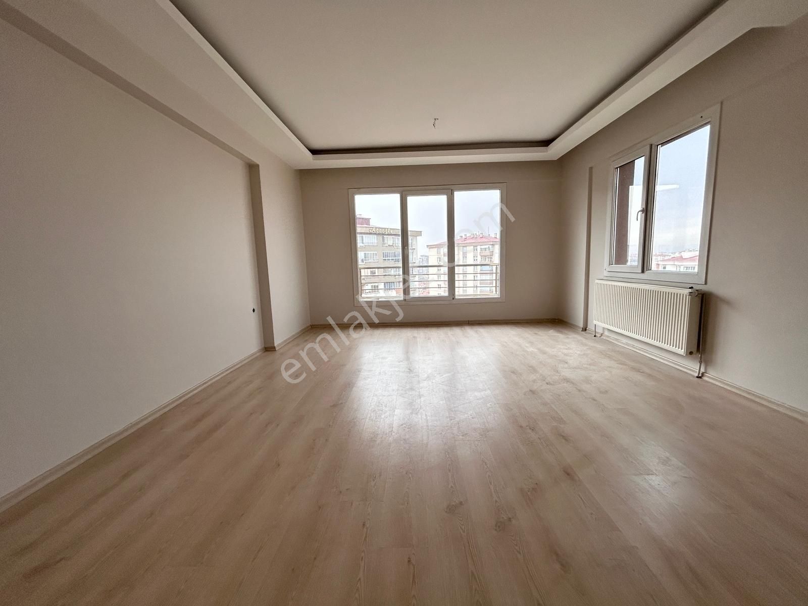 Yıldırım Beyazıt Hulusi Akar Bulvarı Üeri Site İçerisinde Lüks Satılık 3+1 Daire - Görsel 15