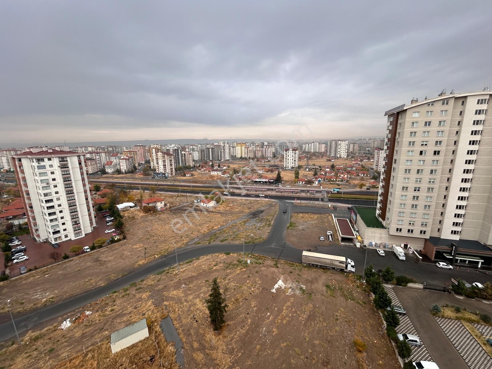 Yıldırım Beyazıt Hulusi Akar Bulvarı Üeri Site İçerisinde Lüks Satılık 3+1 Daire - Görsel 30
