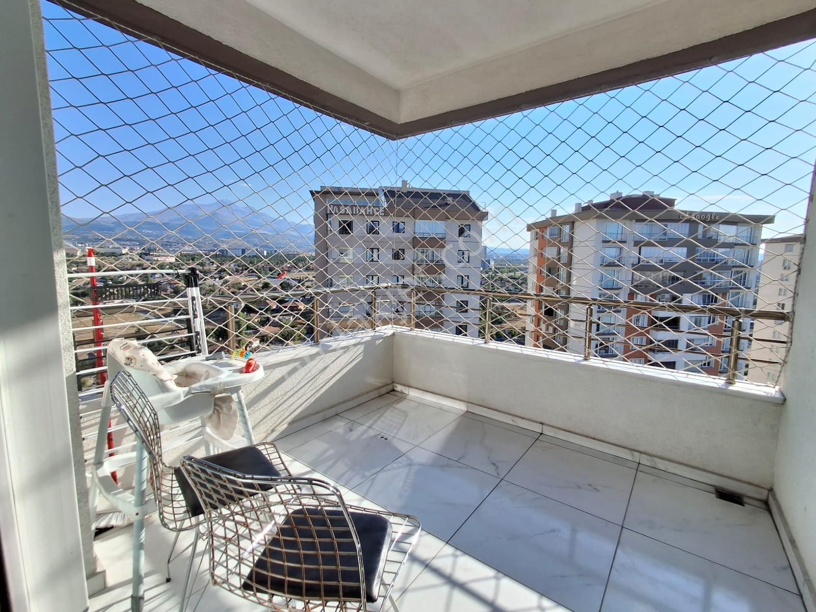 Yıldırım Beyazıt Hulusi Akar Bulvarı Üeri Site İçerisinde Lüks Satılık 3+1 Daire - Görsel 32