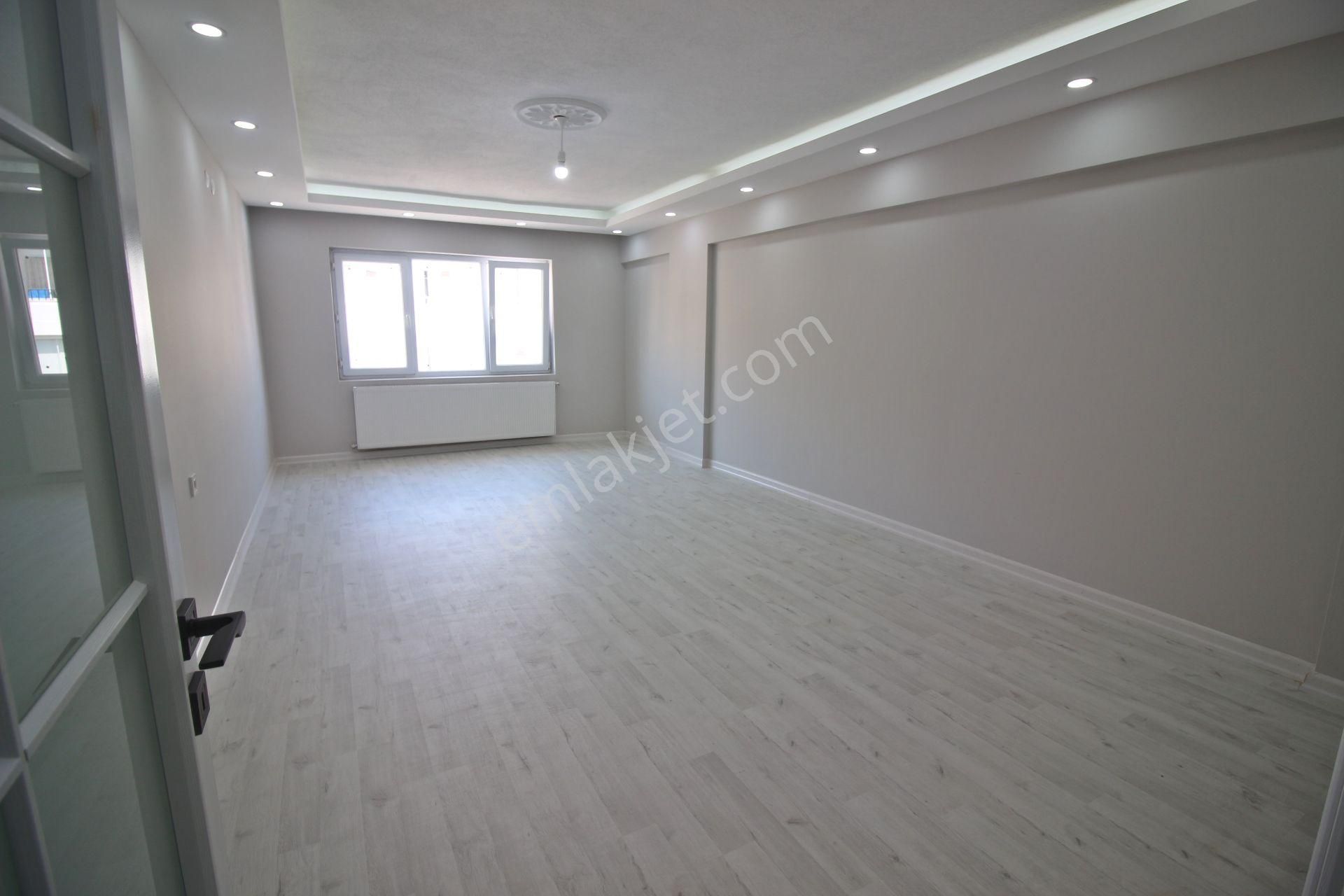 Piyade'de 145 M2 Ebeveyn Banyolu Ultra Lüks 3+1 Ön Cephe