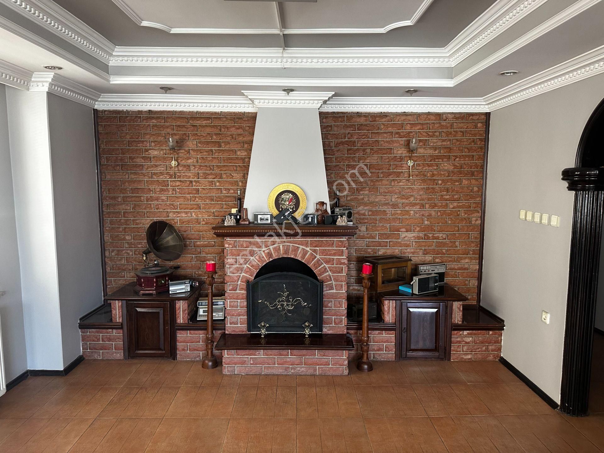 İnegöl Avm Karşısı 185 M2 Süper Konumlu Daire ,hem Konut Hem Ticari Olarak Kullanılabilir .. - Görsel 7