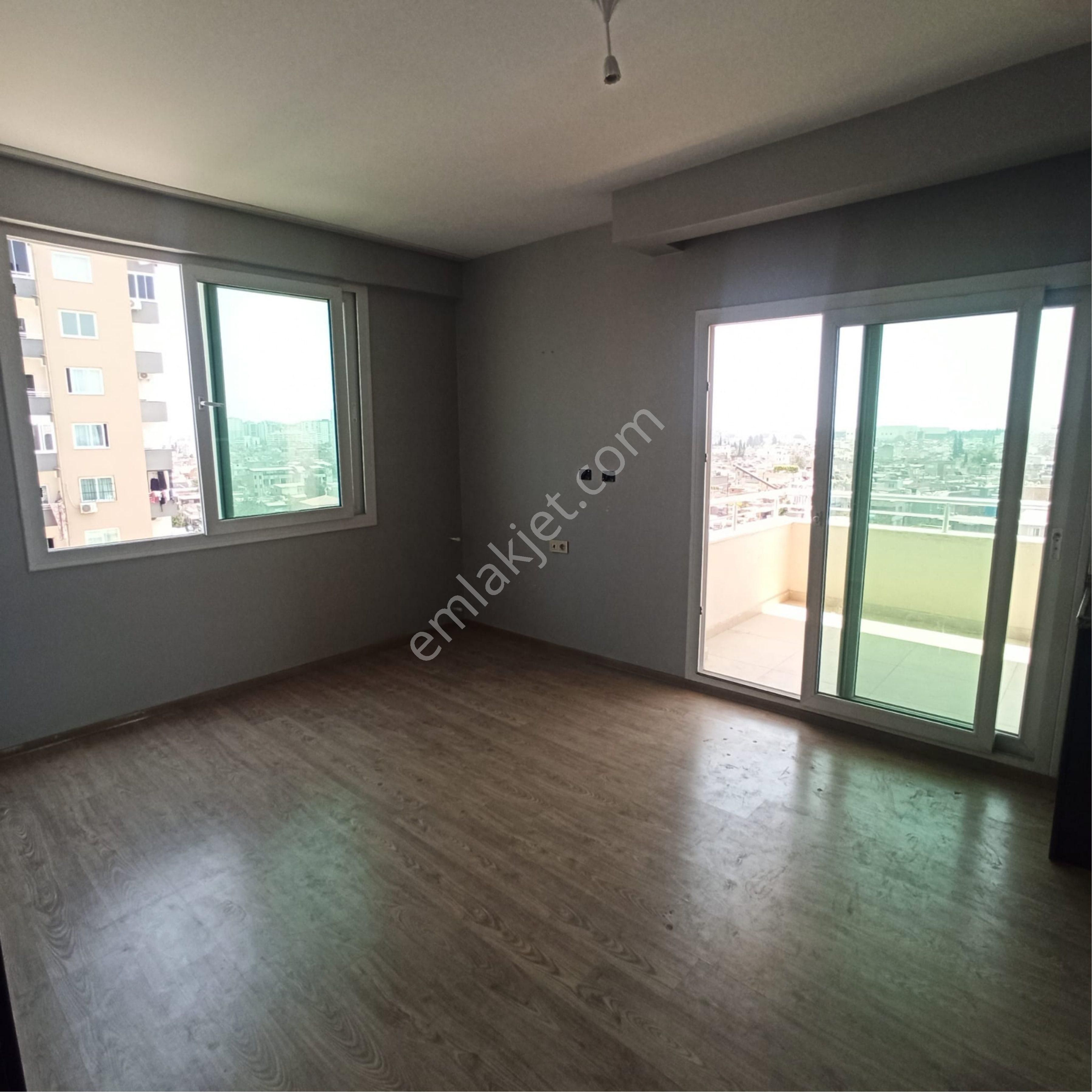 Denizli Mahallesinde 2+1 Satılık Daire